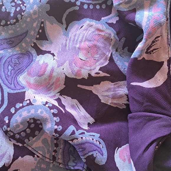 Dresses - Picture 6 of 16